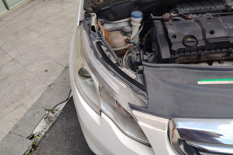 Used Peugeot 2008 2014 1.6L Automatic Fashion Edition
