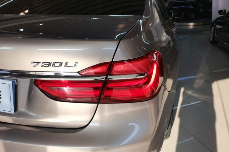 Used BMW 7 Series 2018 730Li Leading Model Excellence Package
