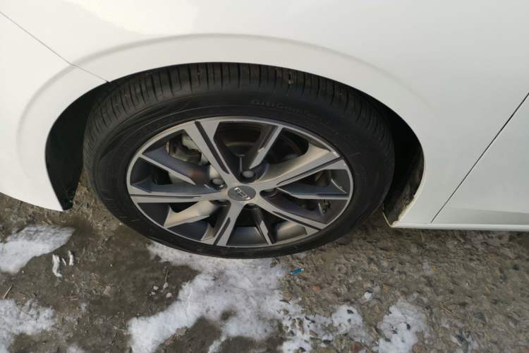 Used Geely Auto Emgrand 2022 4th Generation 1.5L CVT Luxury Model
