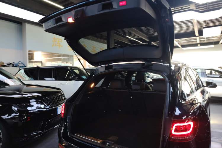 Used Mercedes-Benz GLC 2021 GLC 260 L 4MATIC Dynamic Edition
