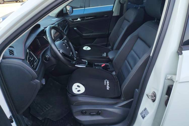 Used Volkswagen T-ROC 2021 Revised Version 280TSI DSG Two-Wheel Drive Comfort & Smart Connectivity Edition
