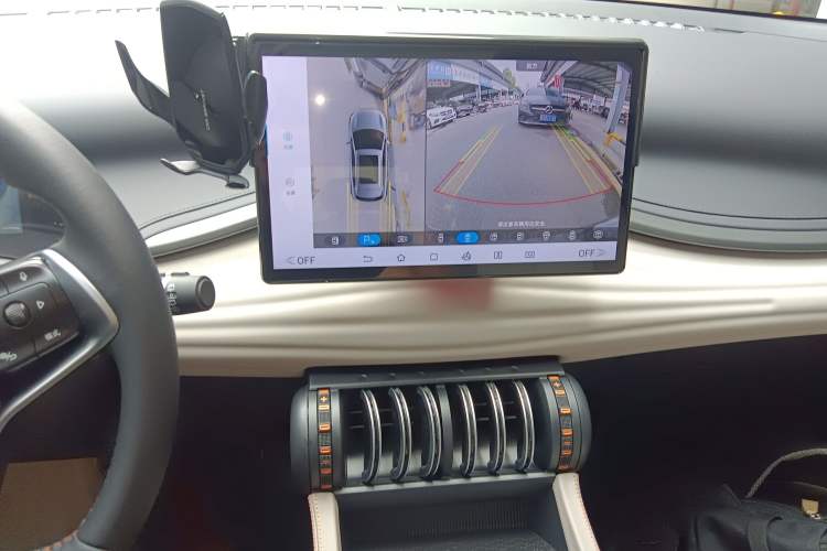 Used BYD Yuan PLUS 2024 Honor Edition 430KM Beyond Model
