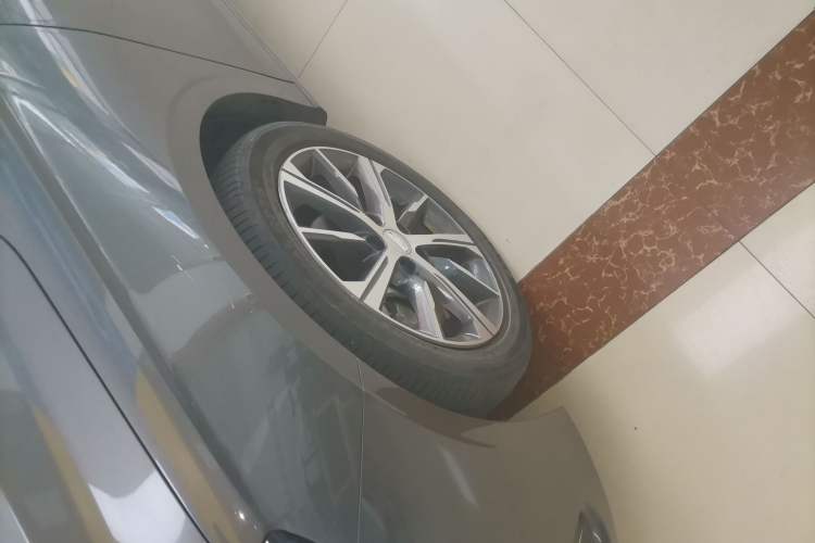 Used Geely Auto Emgrand 2023 4th Generation Champion Edition 1.5L CVT Prestige Model
