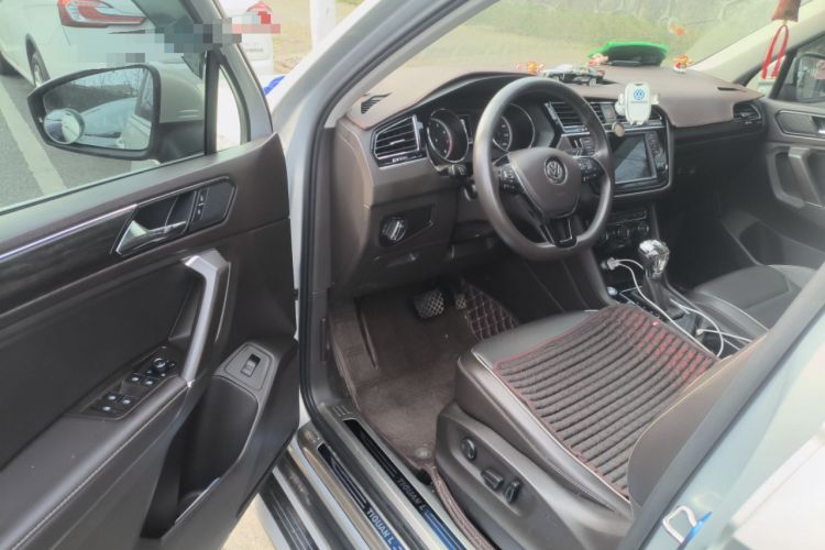 Used Volkswagen Tiguan L 2017 330TSI Automatic Two-Wheel Drive Flagship Edition