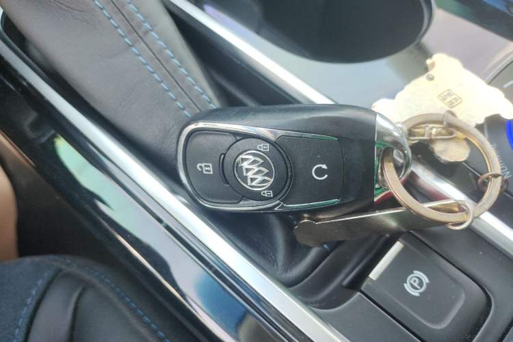 Used Buick Velite 6 2020 Plug-in Hybrid Connected Smart Model
