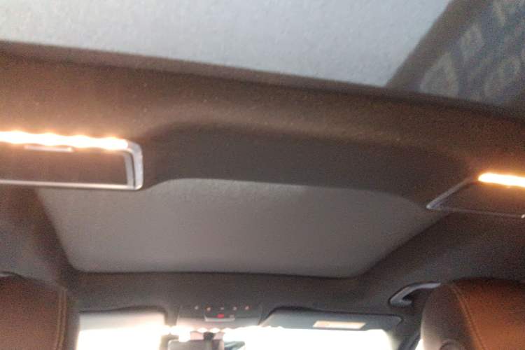 Used Mercedes-Benz GLC 2020 Facelifted GLC 260 L 4MATIC Dynamic Edition
