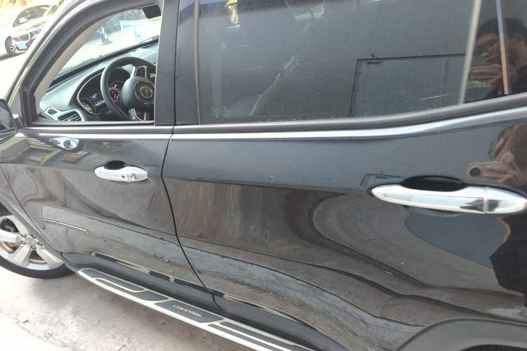 Used  Compass 2019 220T Automatic Enjoyment Version
