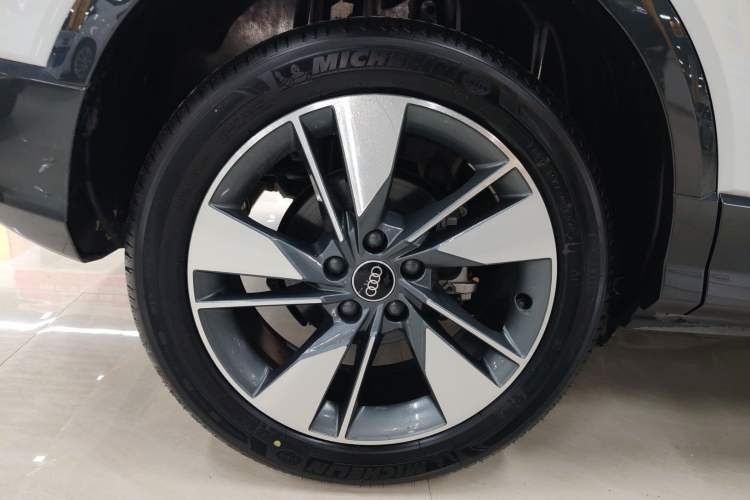 Used Audi Q2L 2024 35TFSI Fashionable and Elegant Version
