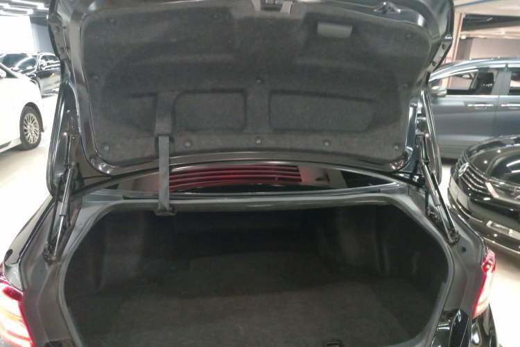 Used Toyota Crown 2017 2.0T Sport Edition
