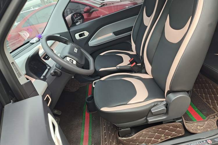 Used Chery QQ Ice Cream 2022 170km Sundae Phosphate Lithium-Ion
