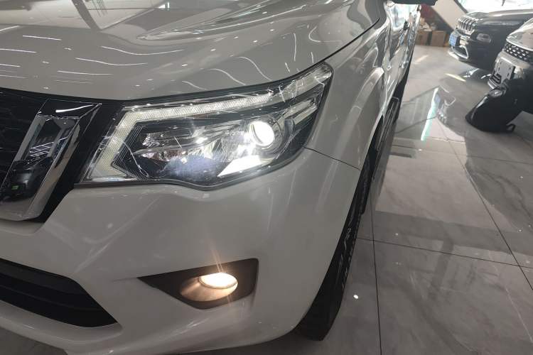 Used Nissan Terra 2020 2.5L XV 4WD Automatic Four-Wheel Drive Flagship Edition
