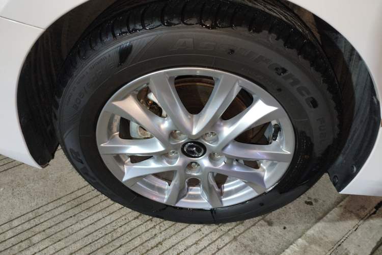 Used Mazda Mazda 3 Axela 2017 Sedan 1.5L Automatic Luxury Model Emission Standard China V
