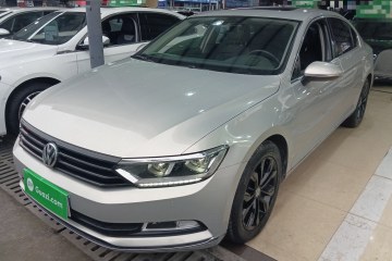 Used Volkswagen Magotan 2017 330TSI DSG Luxury Model