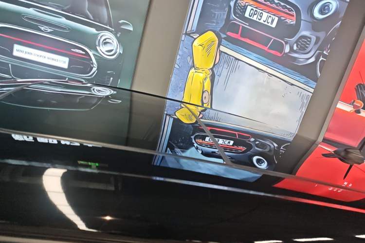 Used  MINI 2018 1.5T COOPER Classic Edition Five-Door Version
