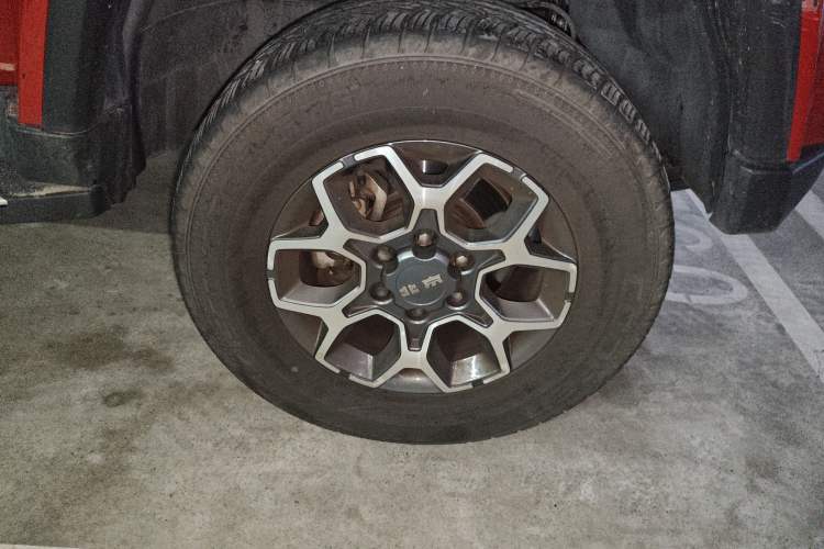 Used Beijing Auto F40 2021 2.0T Automatic Cube Edition
