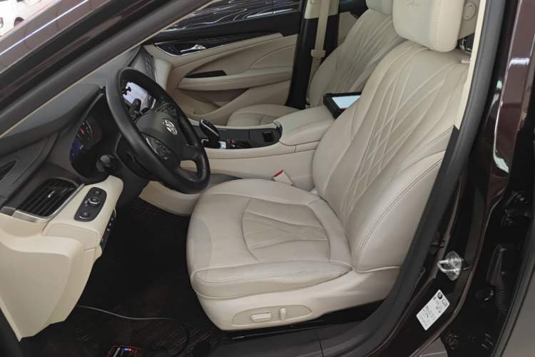 Used Buick LaCrosse 2022 Avenir Avia First Edition
