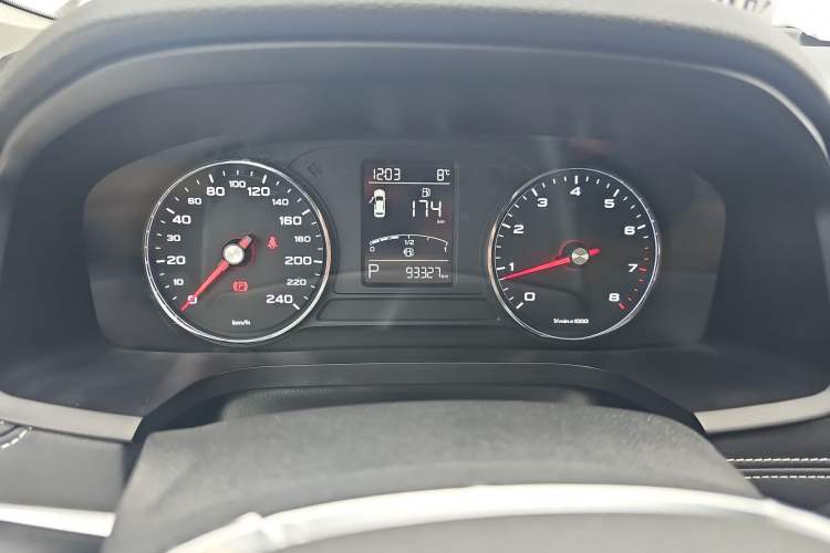 Used Roewe i6 2018 20T Automatic Flagship Edition
