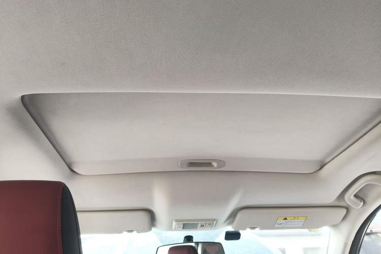 Used Oshan X5 2021 Revised Version 1.5T DCT Luxury Edition
