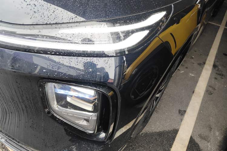 Used  Q07 2025 215 Flagship PLUS