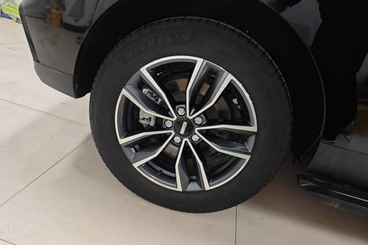 Used Wey VV5 2021 1.5T Two-Wheel Drive Smart Pioneer
