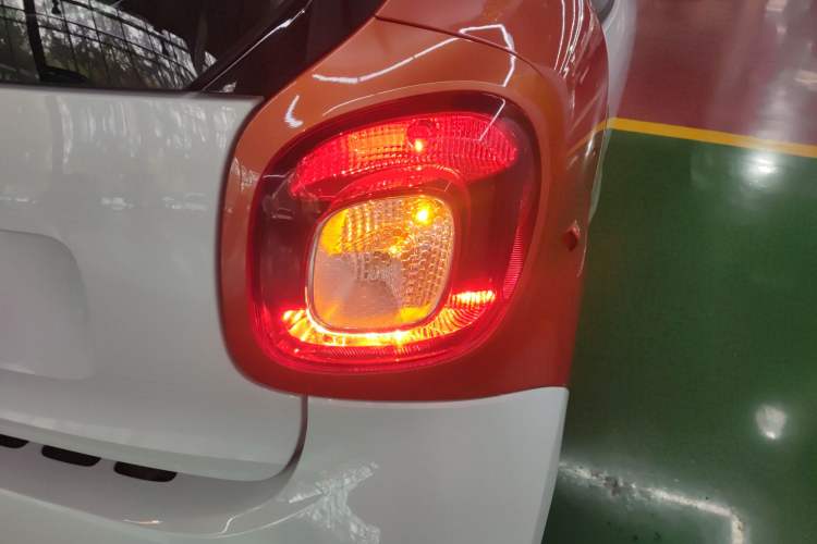 Used  fortwo 2015 1.0L 52 kW hardtop Dynamic version