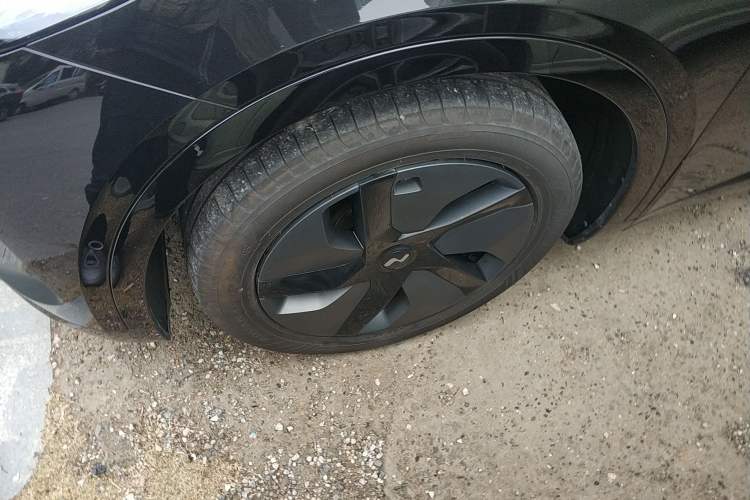 Used ONVO L60 2024 60 kWh Rear-Drive Version
