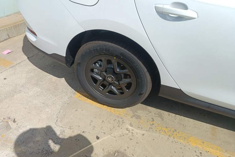 Used BYD Qin PLUS 2025 DM-i Smart Drive 55KM Leading Model
