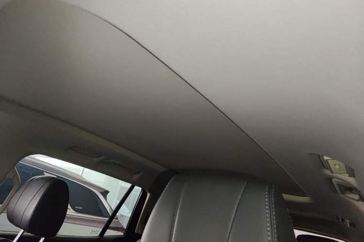 Used Hongqi HS7 PHEV 2024 2.0T PHEV Four-Wheel Drive Flagship Edition 6 Seats
