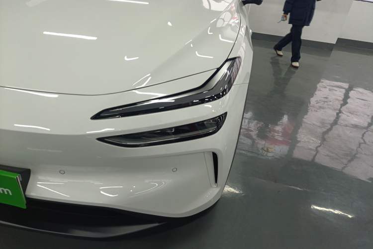 Used ONVO L60 2024 60 kWh Rear-Drive Version