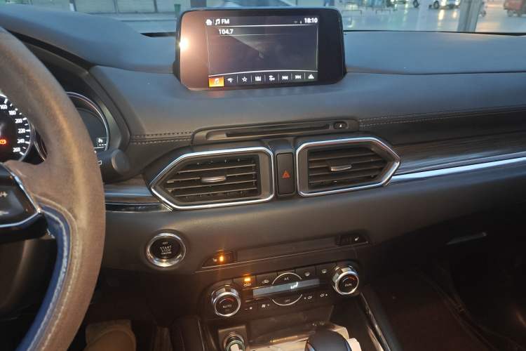 Used Mazda CX-5 2017 2.5L Automatic 4x4 ZhiZun Version China V Standard