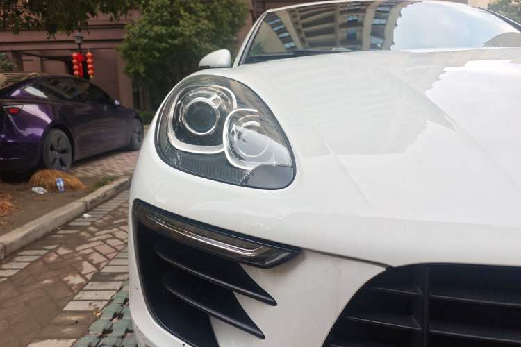 Used Porsche Macan 2017 Macan 2.0T
