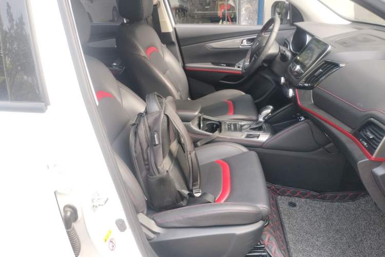 Used Changan CS55 2018 1.5T Automatic Xuan Dong Model China V Standard