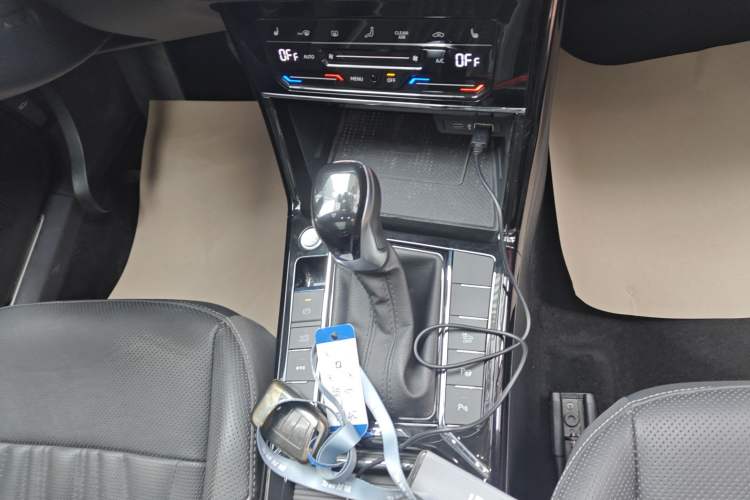 Used Volkswagen Passat New Energy 2022 430 PHEV Hybrid Luxury Edition
