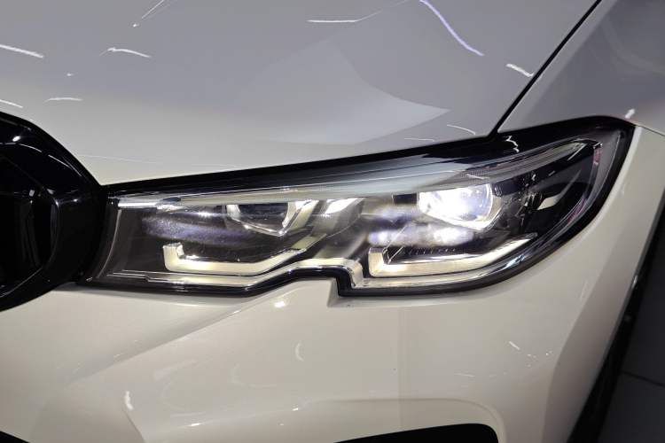 Used BMW 3 Series 2020 Restyled 325Li M Sport Package
