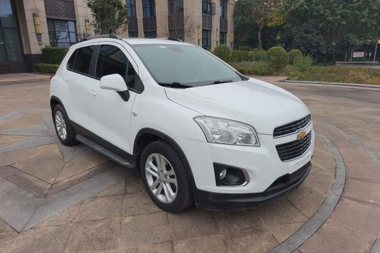Used Chevrolet Trax 2016 1.4T Automatic Two-Wheel Drive Comfort Version with Sunroof
