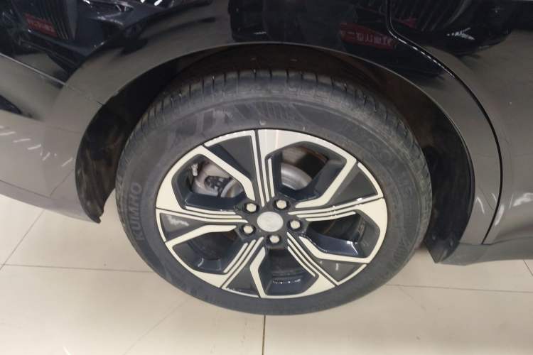 Used Hongqi E-QM5 2023 Revised Version Basic Travel Edition
