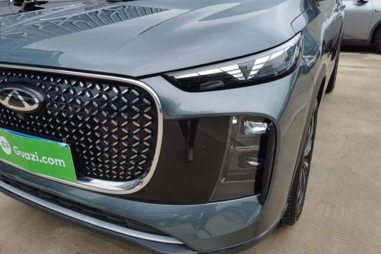 Used Chery Tiggo 8 PLUS 2025 290TGDI DCT Prestige 5-Seater
