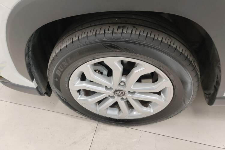 Used Toyota FRONTLANDER 2024 2.0L CVT Leading Edition