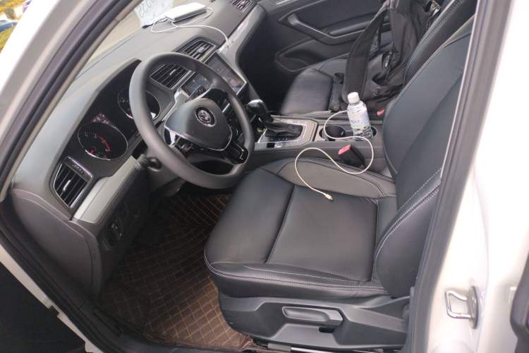 Used Volkswagen Lamando 2018 230TSI DSG Fashion Edition
