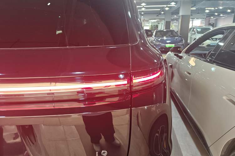 Used Li Auto L9 2024 Ultra Model
