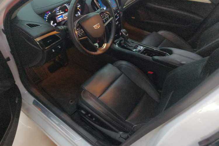 Used Cadillac ATS-L 2016 28T Fashion Edition
