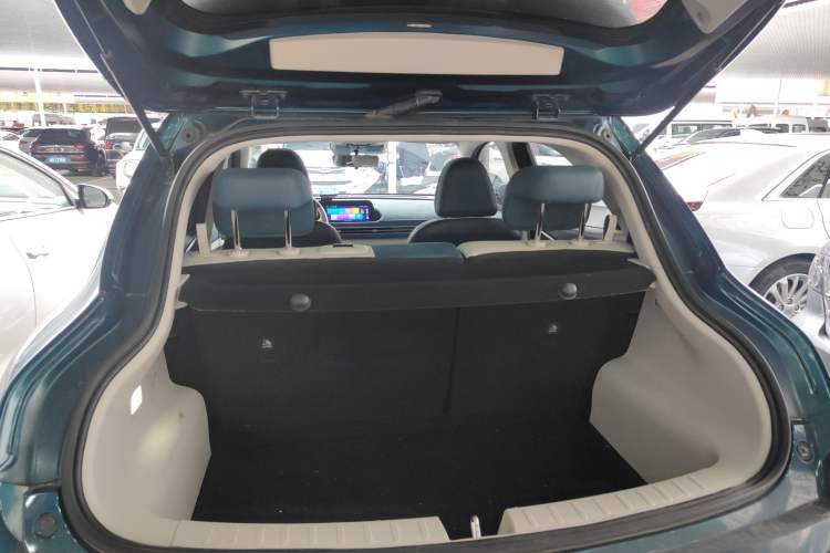 Used ORA Good Cat 2021 400km Standard Range Venus Edition Lithium Iron Phosphate
