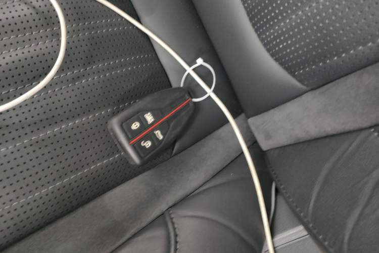 Used Hongqi HS5 2022 Revised Version 2.0T Smart Connect Flagship Edition
