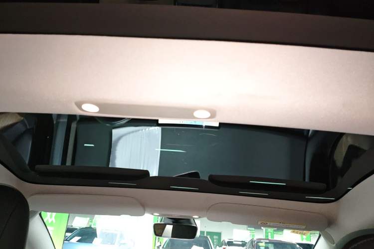 Used Tesla Model 3 2021 Standard Range Rear-Drive Upgraded Version
