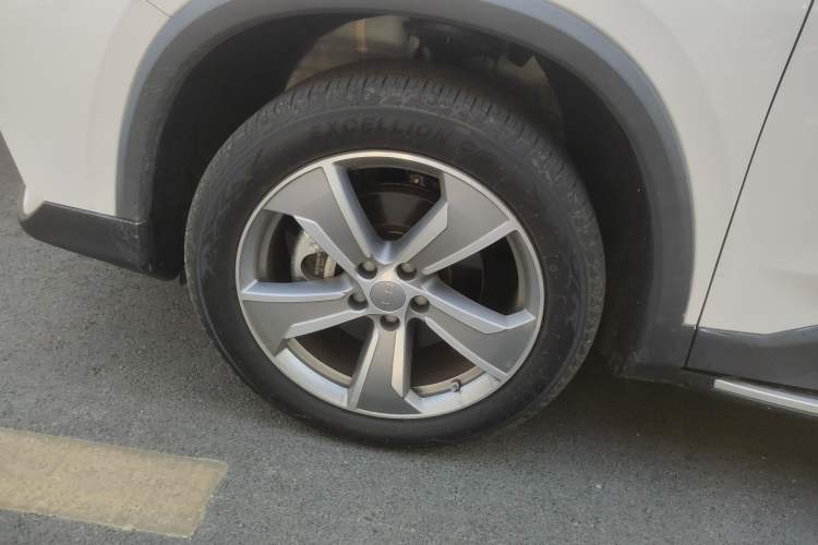 Used Geely Auto Haoyue L 2024 2.0T DCT Flagship Version
