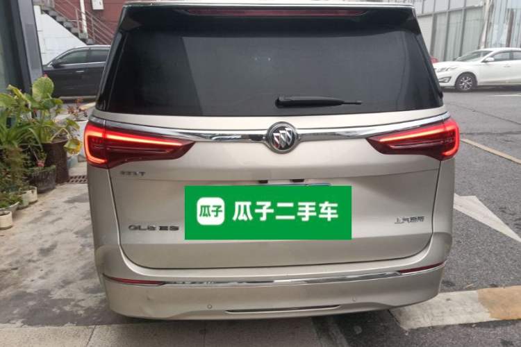 Used Buick GL8 2022 ES Land Cruiser 653T Luxury Model