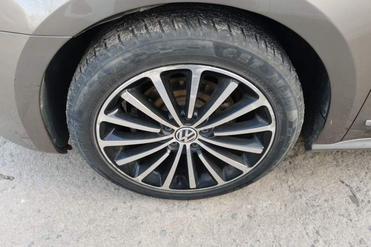 Used Volkswagen Passat 2014 1.8TSI DSG Prestige Navigation Edition
