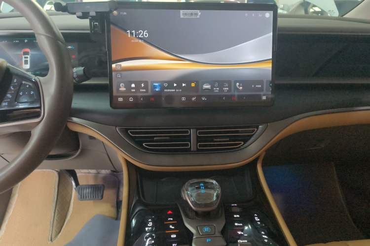 Used Denza D9 2022 DM-i 970 Four-Wheel Drive Prestige Model