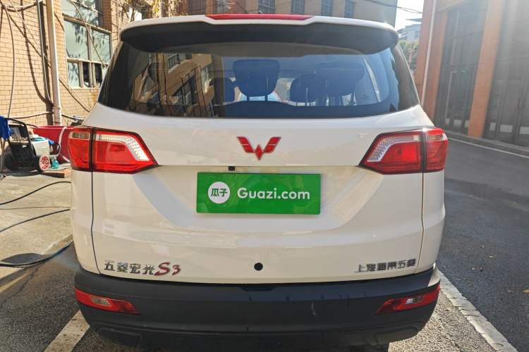 Used Wuling Hongguang S3 2018 1.5L Manual Standard Version China V Standard