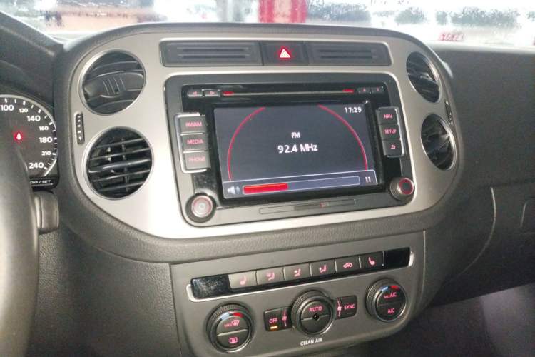 Used Volkswagen Tiguan 2016 300TSI Automatic Two-Wheel Drive Luxury Edition